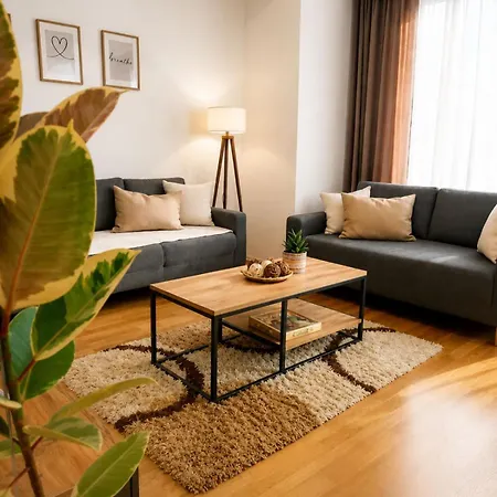 Solu Elegant Apartments Free Parking ,Fast Wi -Fi, New Building *
