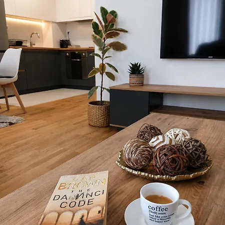 Solu Elegant Apartments Free Parking ,Fast Wi -Fi, New Building * Скопье